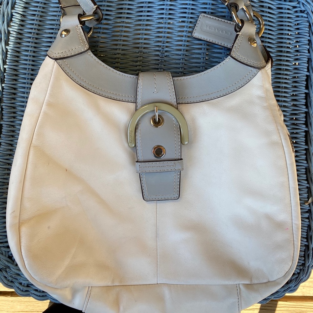 Coach medium shoulder bag